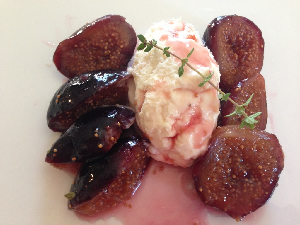 Figs and Creamy Goat Cheese/Mascarpone