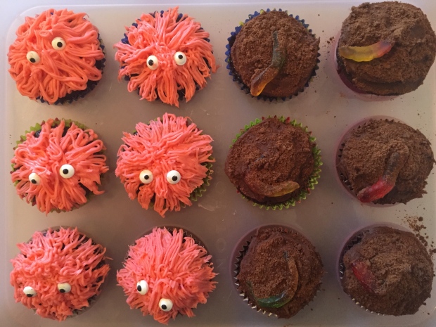 monster and dirt cupcakes