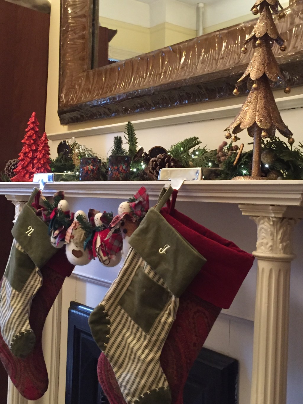 decorated mantle