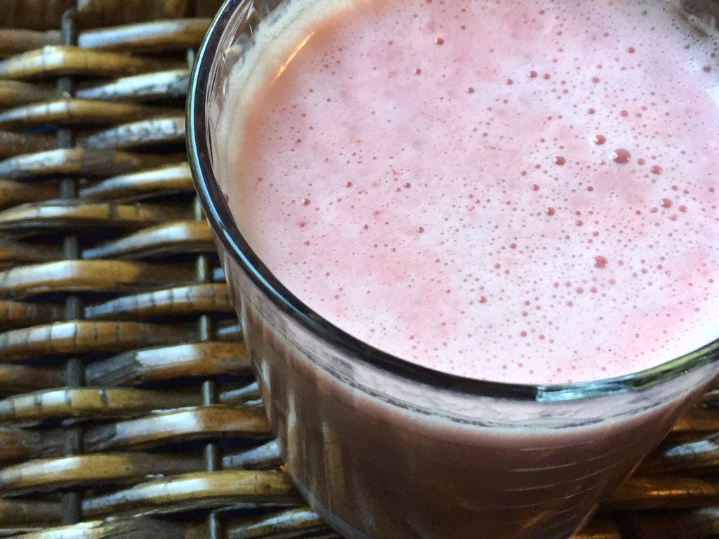 strawberry buttermilk smoothie