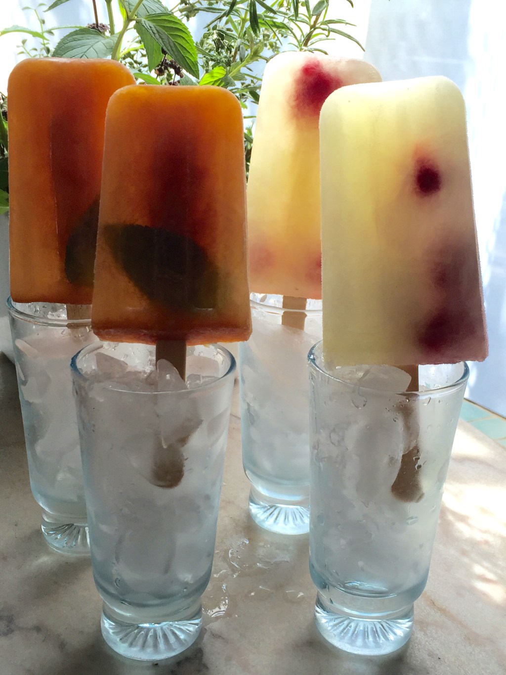 sweet tea and lemonade raspberry popsicles