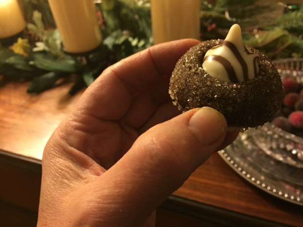 Itty bitty thumbprint cookies